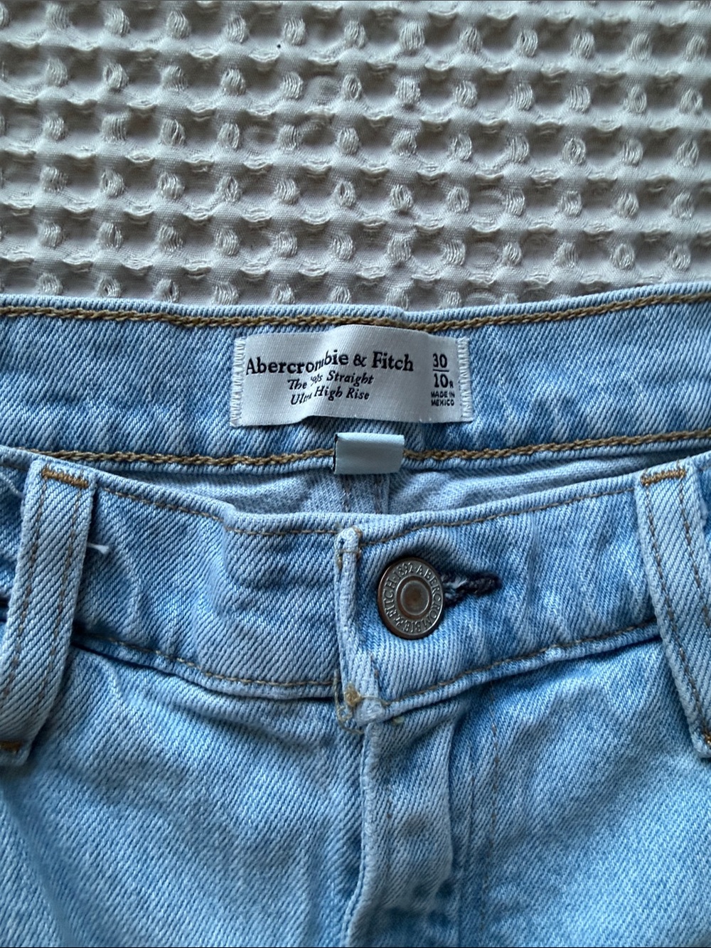 Abercrombie & Fitch Light Blue Wide-Leg High-Rise Jeans